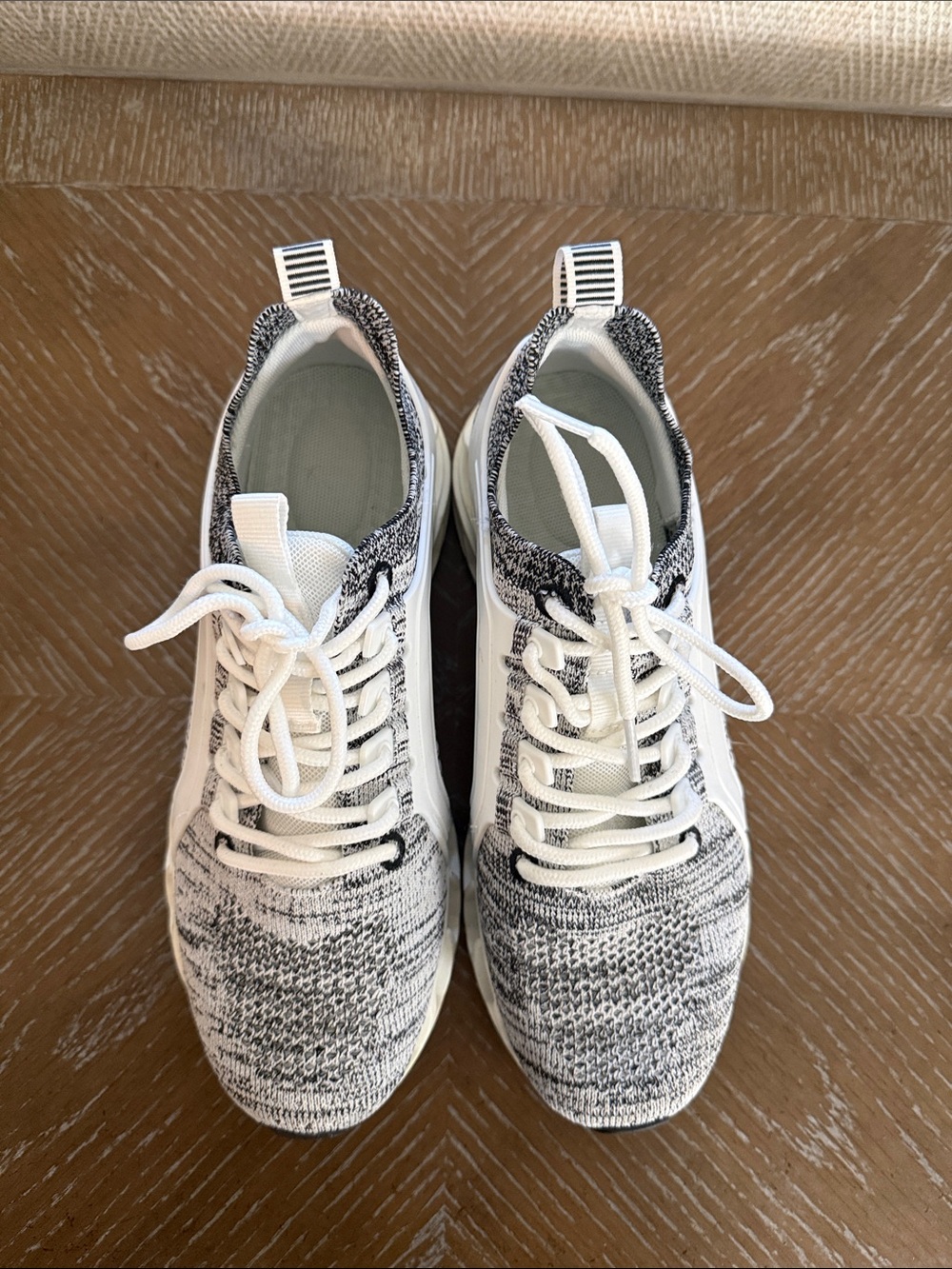 No Name Brand Running Shoes